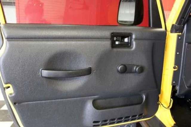 2006 Jeep TJ Wrangler - Image 16 of 20