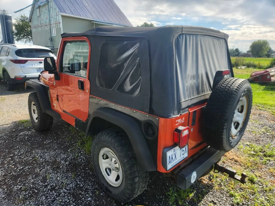 2006 Jeep TJ Wrangler - Image 9 of 10