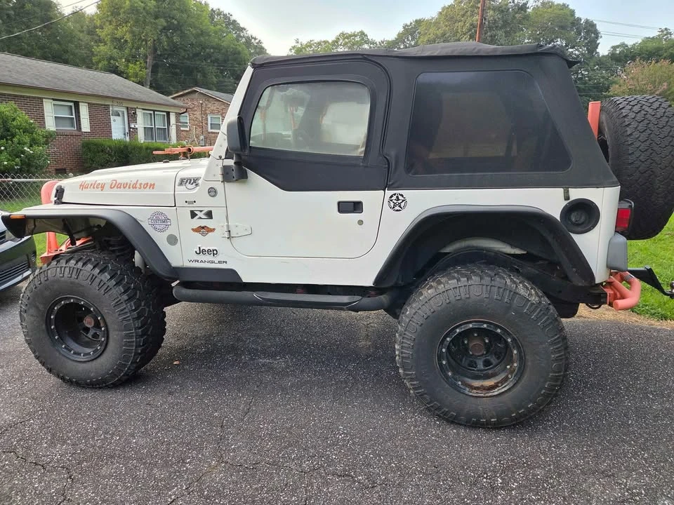 2006 Jeep TJ Wrangler - Image 2 of 4