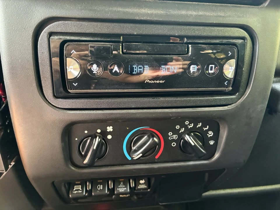 2006 Jeep TJ Wrangler - Image 17 of 20