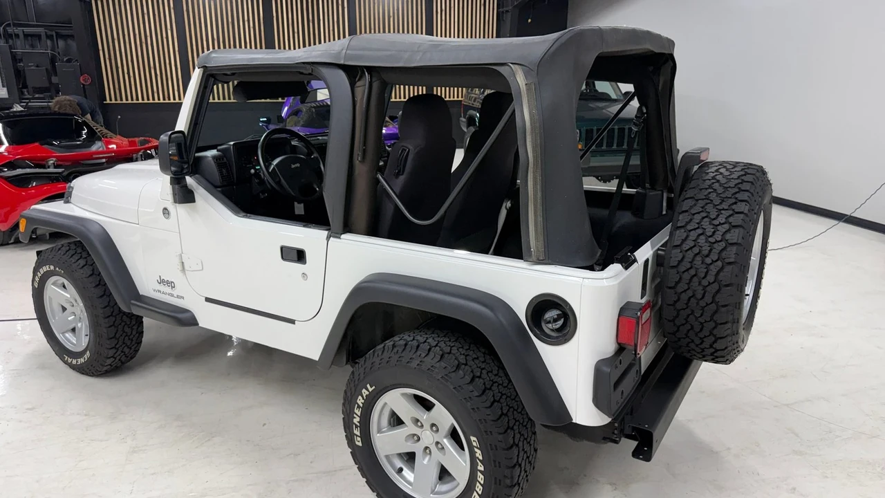 2006 Jeep TJ Wrangler - Image 4 of 24
