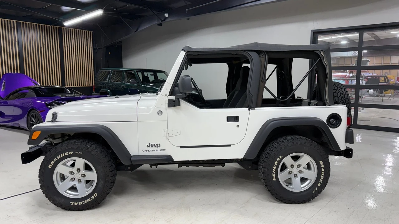 2006 Jeep TJ Wrangler - Image 3 of 24