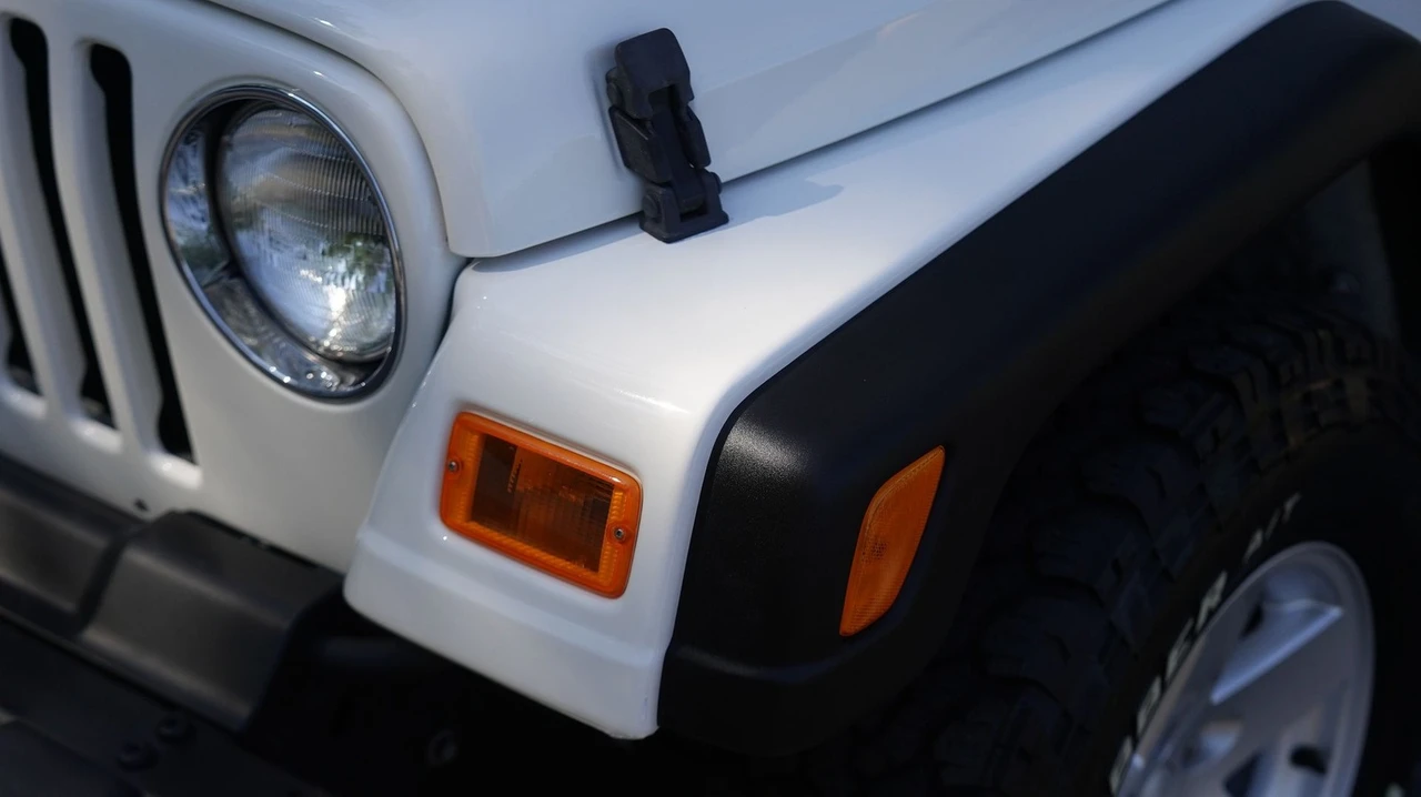 2006 Jeep TJ Wrangler - Image 22 of 24