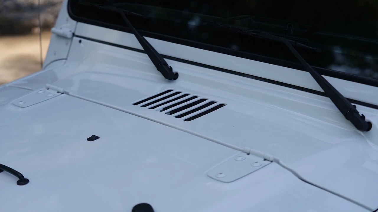 2006 Jeep TJ Wrangler - Image 23 of 24