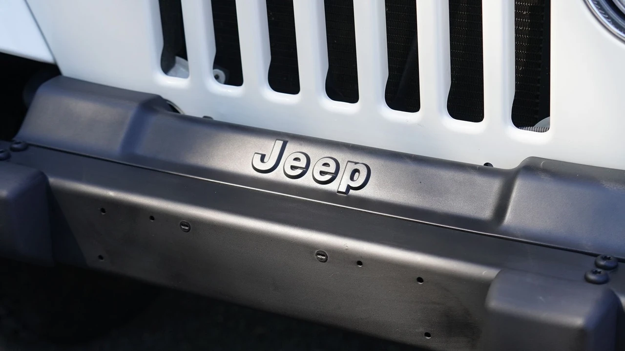 2006 Jeep TJ Wrangler - Image 19 of 24
