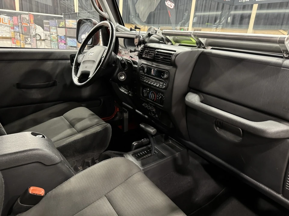 2006 Jeep TJ Wrangler - Image 10 of 13