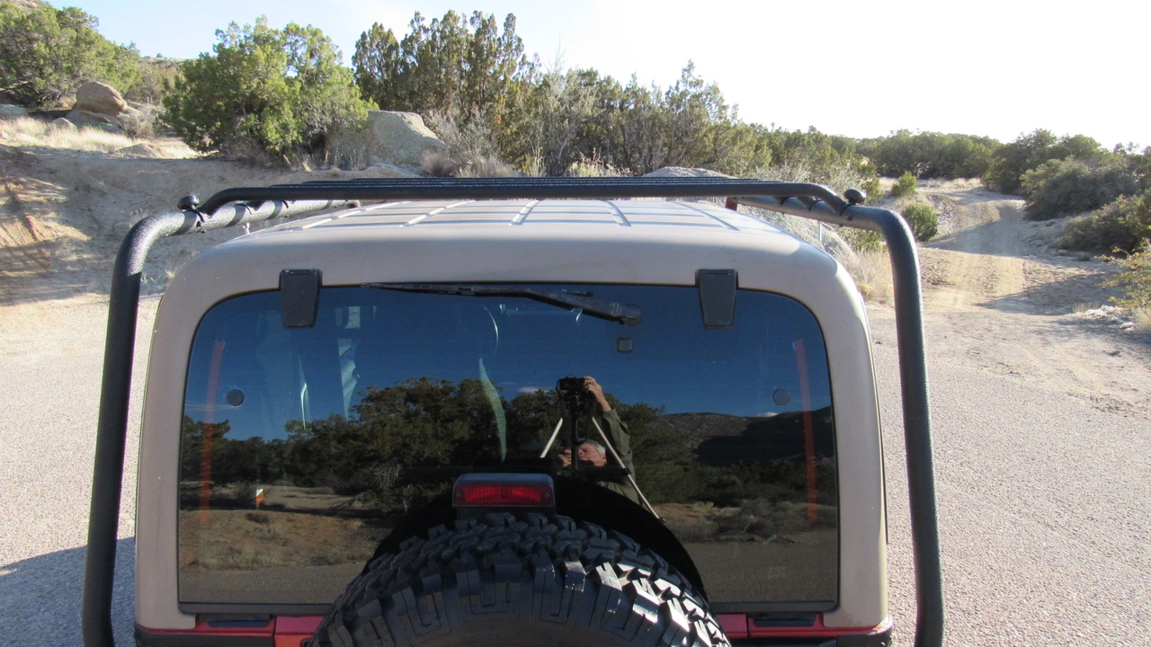 2006 Jeep TJ Wrangler - Image 19 of 31