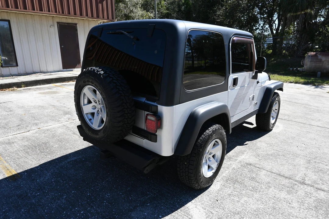 2006 Jeep TJ Wrangler - Image 24 of 31