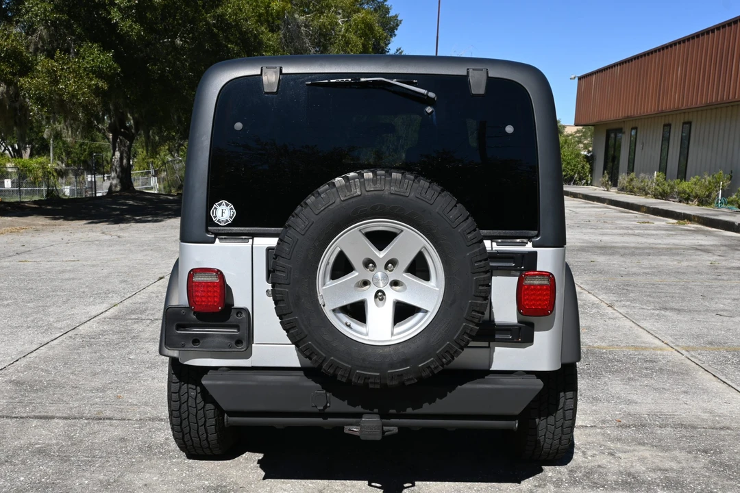 2006 Jeep TJ Wrangler - Image 17 of 31