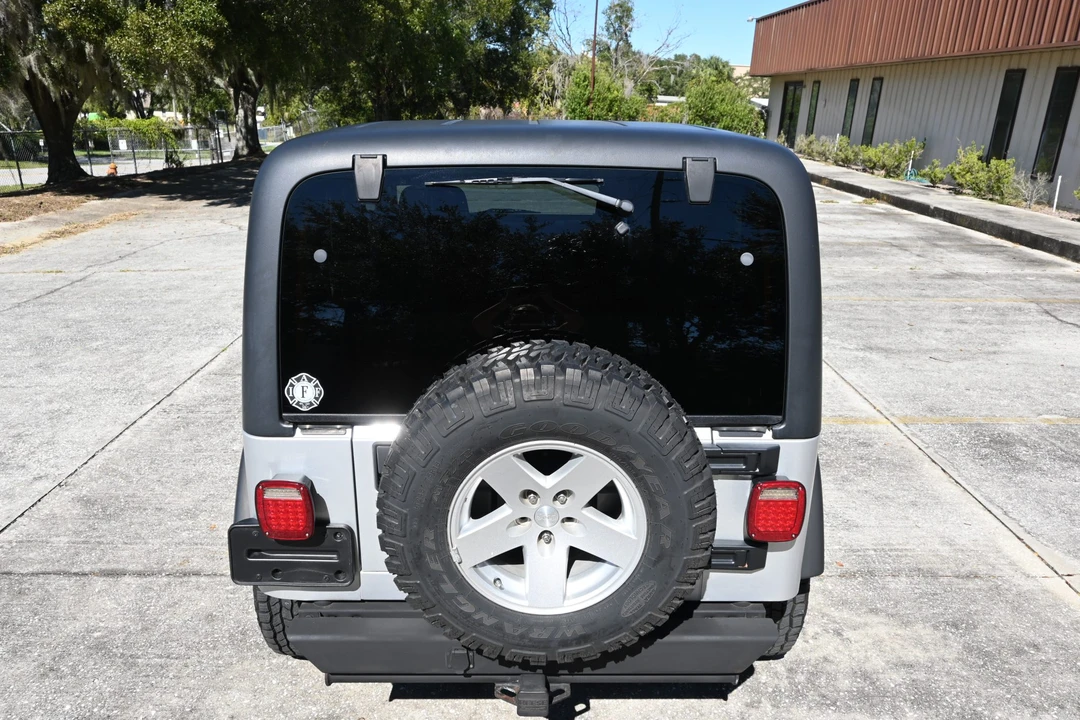 2006 Jeep TJ Wrangler - Image 19 of 31