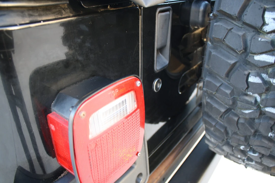 2006 Jeep TJ Wrangler - Image 24 of 31