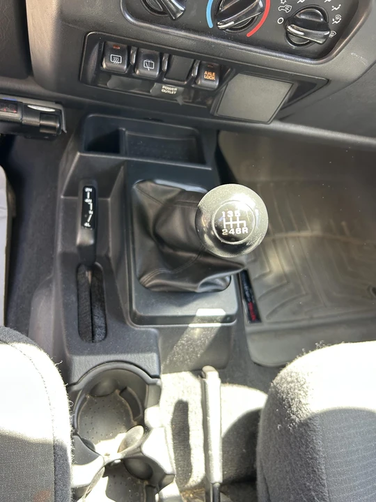 2006 Jeep TJ Wrangler - Image 29 of 31