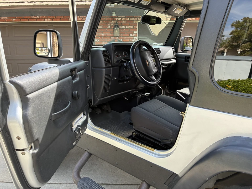 2006 Jeep TJ Wrangler - Image 21 of 31