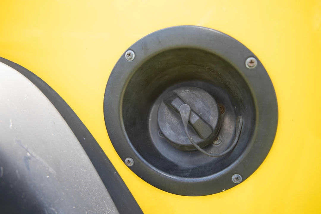 2006 Jeep TJ Wrangler - Image 21 of 25