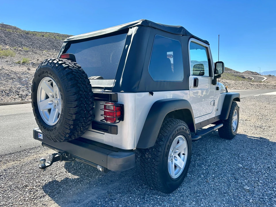2006 Jeep TJ Wrangler - Image 17 of 31