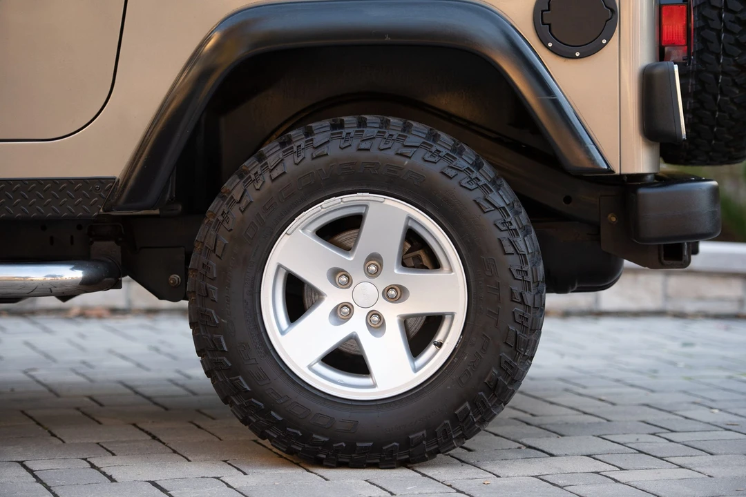 2006 Jeep TJ Wrangler - Image 29 of 31