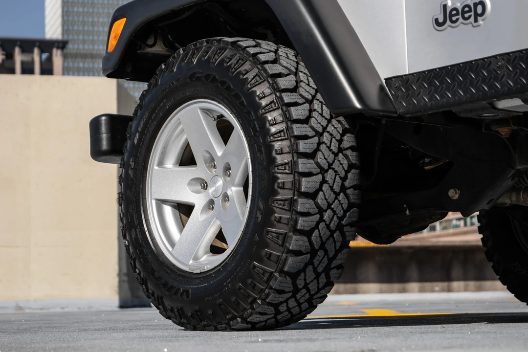 2006 Jeep TJ Wrangler - Image 26 of 31