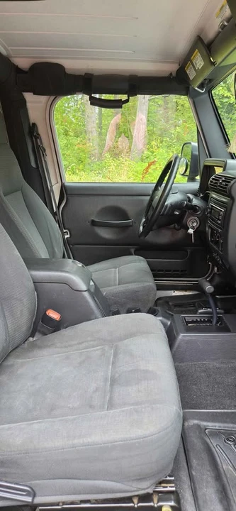 2006 Jeep TJ Wrangler - Image 7 of 8