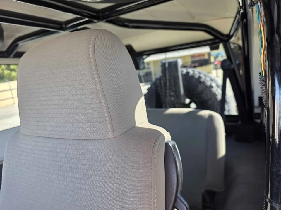 2006 Jeep TJ Wrangler - Image 11 of 12