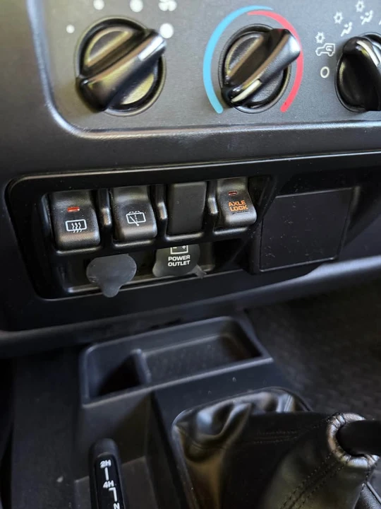 2006 Jeep TJ Wrangler - Image 5 of 14