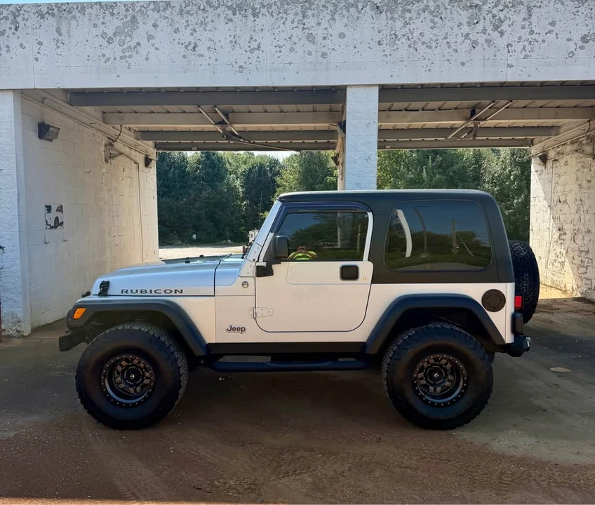 2006 Jeep TJ Wrangler - Image 2 of 14