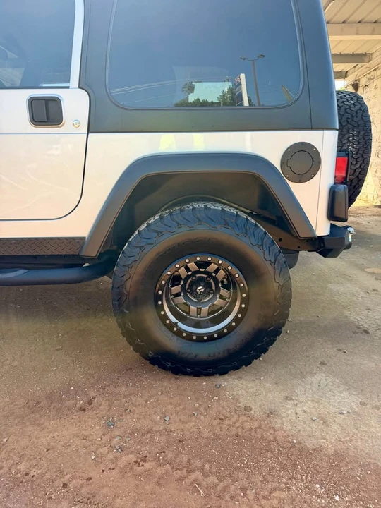 2006 Jeep TJ Wrangler - Image 13 of 14