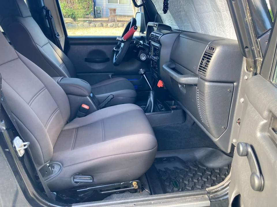 2006 Jeep TJ Wrangler - Image 13 of 24