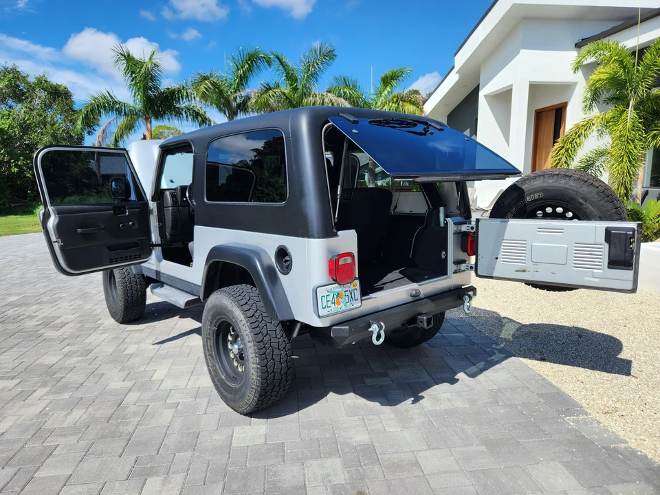 2006 Jeep TJ Wrangler - Image 13 of 31