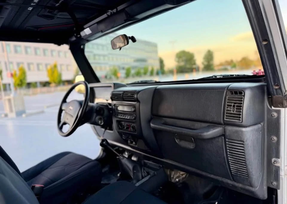 2006 Jeep TJ Wrangler - Image 14 of 16