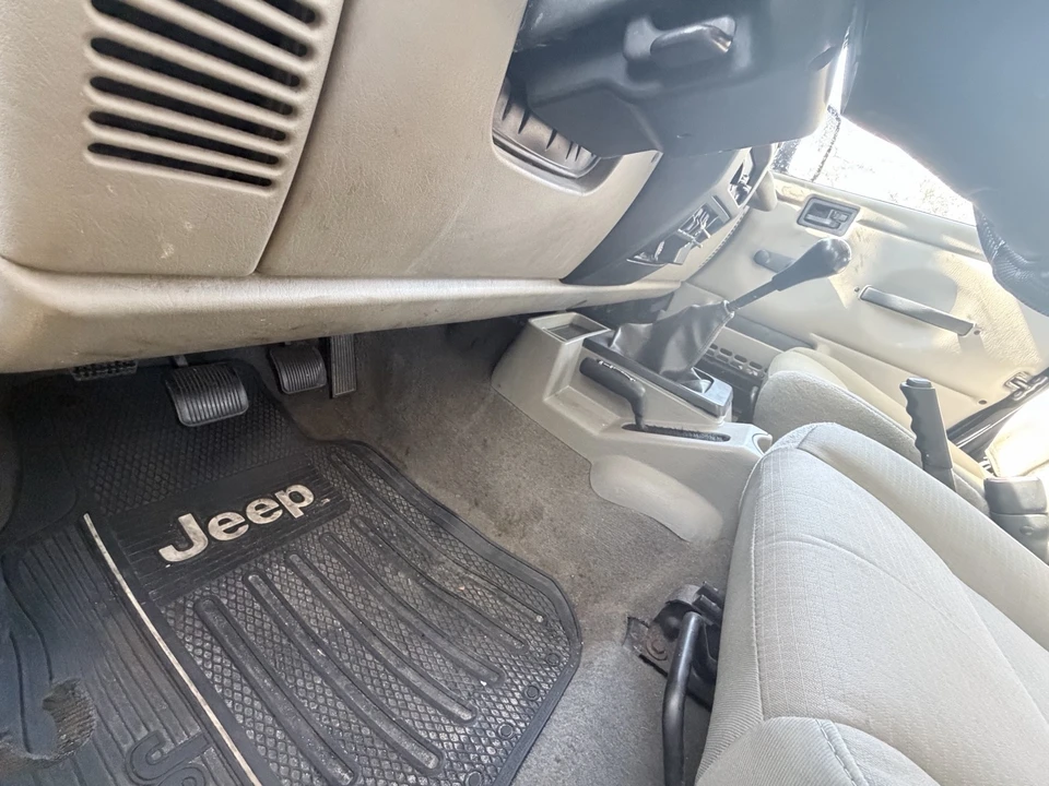 2006 Jeep TJ Wrangler - Image 18 of 21
