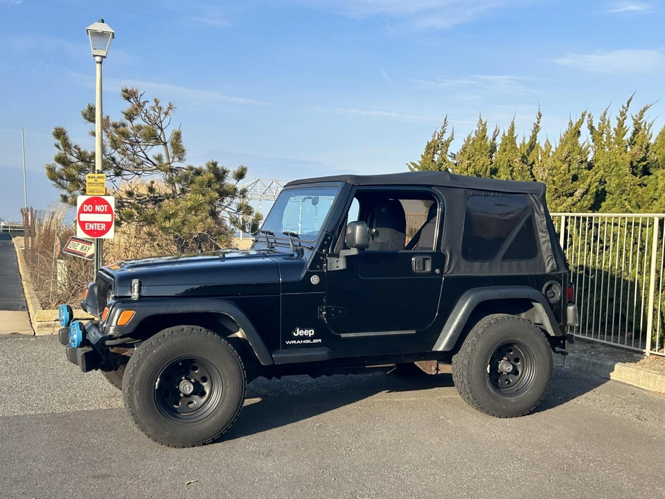 2006 Jeep TJ Wrangler - Image 15 of 31