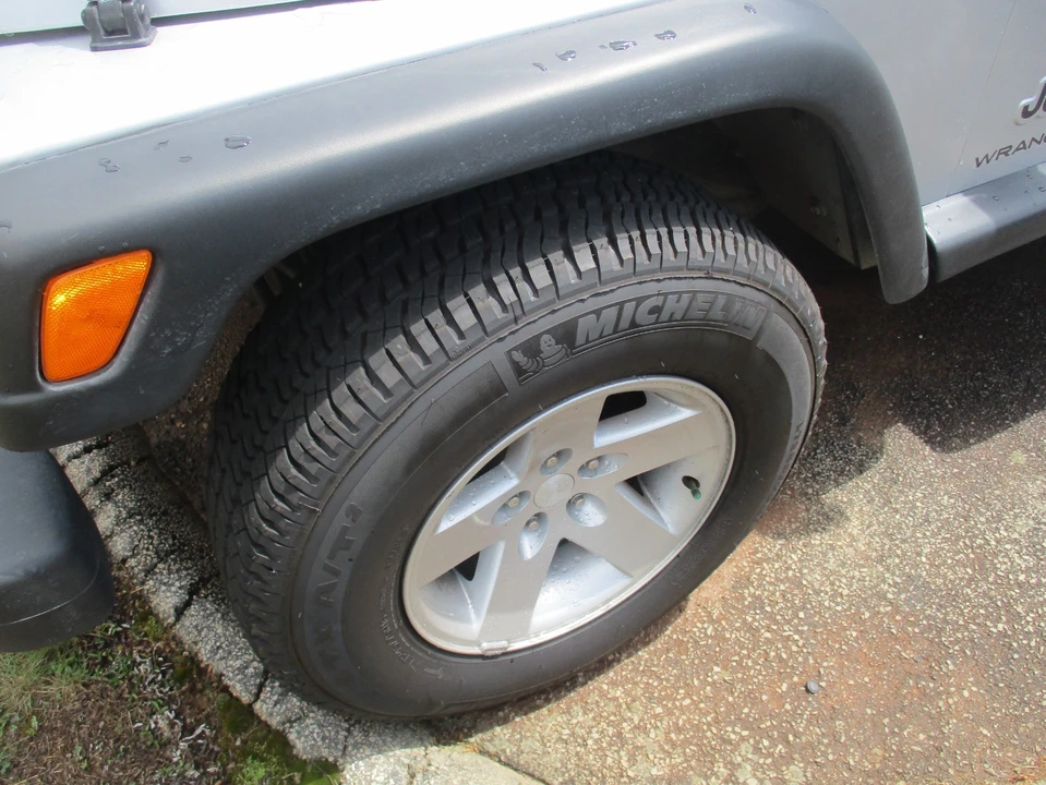 2006 Jeep TJ Wrangler - Image 6 of 16
