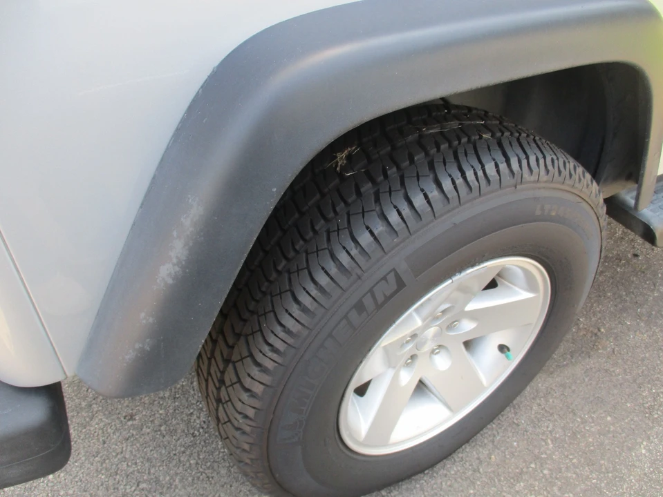 2006 Jeep TJ Wrangler - Image 7 of 16