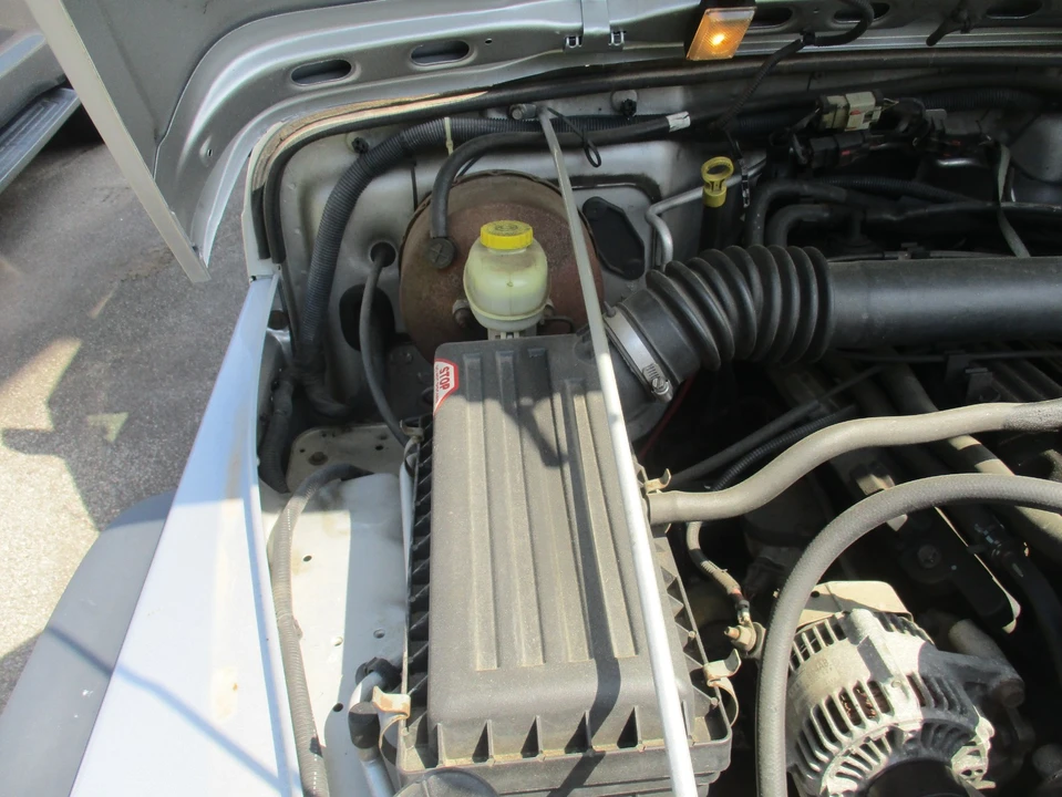2006 Jeep TJ Wrangler - Image 15 of 16