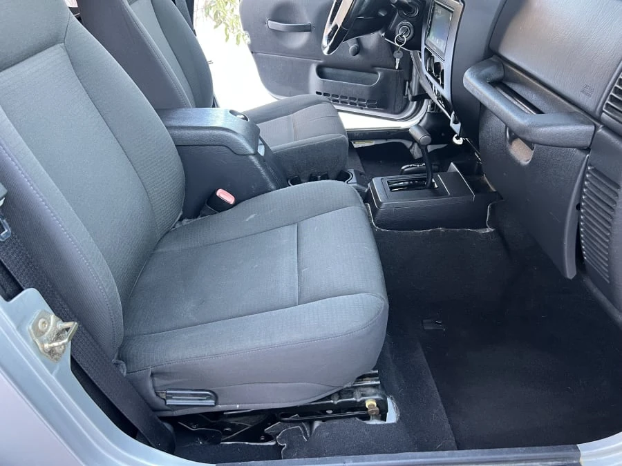 2006 Jeep TJ Wrangler - Image 13 of 15