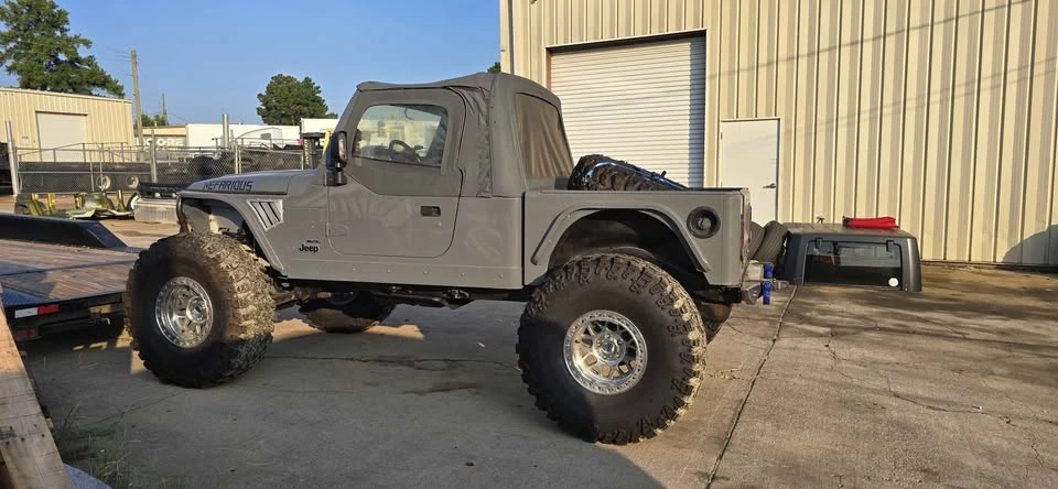 2006 Jeep TJ Wrangler - Image 2 of 17