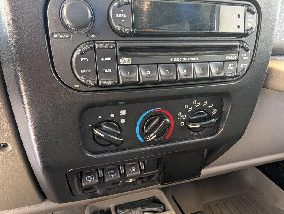 2006 Jeep TJ Wrangler - Image 8 of 24