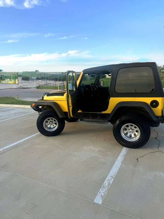 2006 Jeep TJ Wrangler - Image 2 of 11