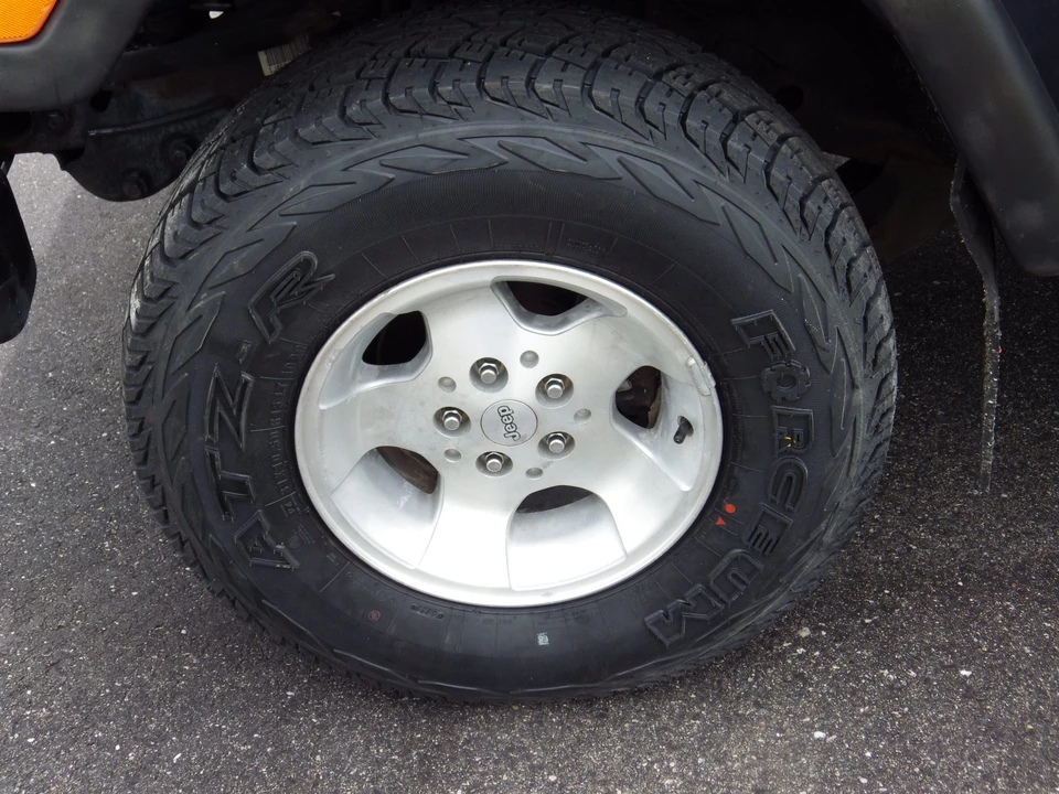 2006 Jeep TJ Wrangler - Image 22 of 31