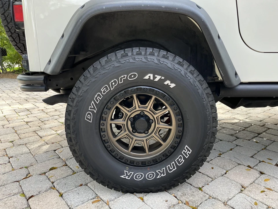 2006 Jeep TJ Wrangler - Image 29 of 31
