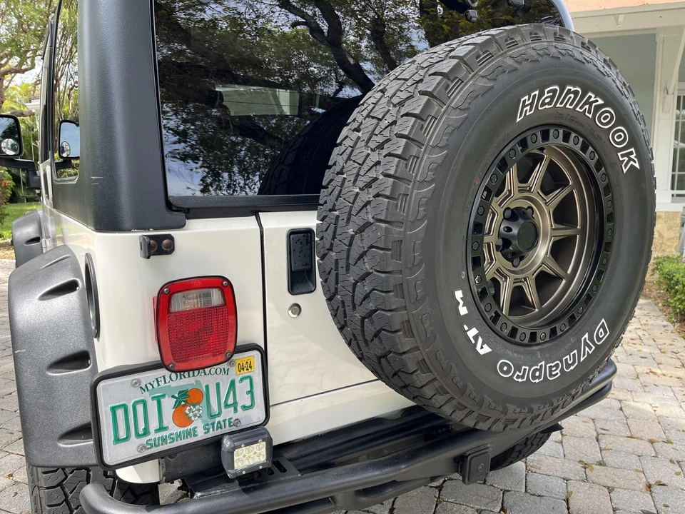 2006 Jeep TJ Wrangler - Image 19 of 31