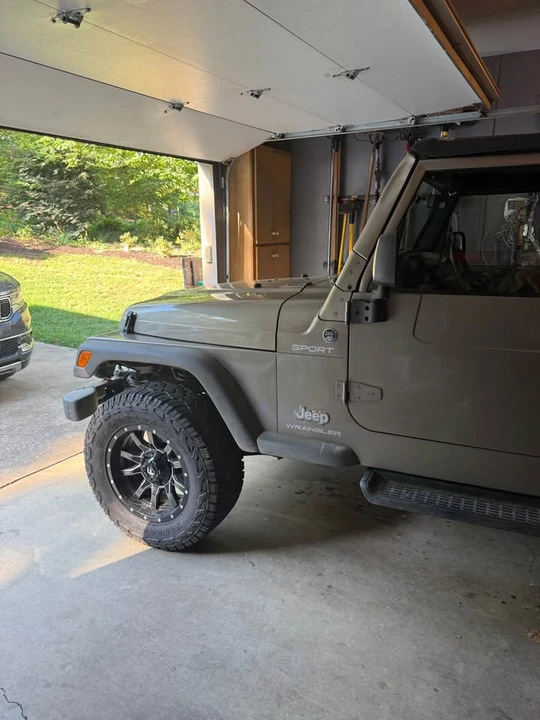 2006 Jeep TJ Wrangler - Image 13 of 14