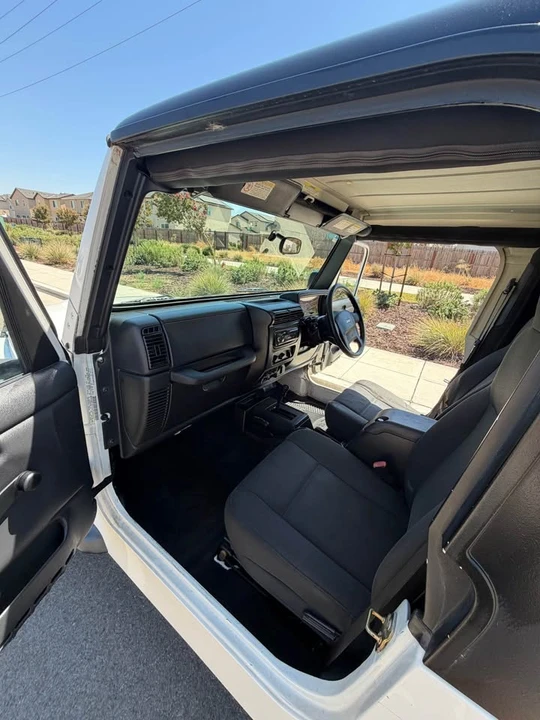 2006 Jeep TJ Wrangler - Image 10 of 13