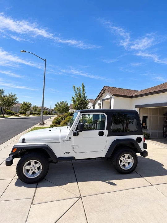 2006 Jeep TJ Wrangler - Image 2 of 10