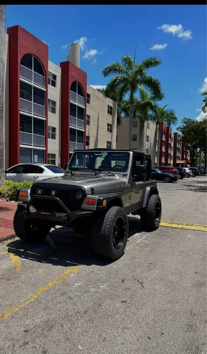 2006 Jeep TJ Wrangler - Image 2 of 4