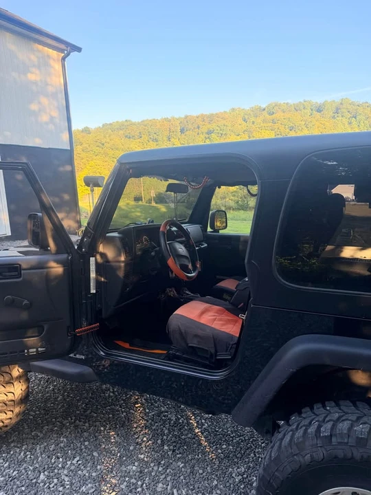 2006 Jeep TJ Wrangler - Image 5 of 8