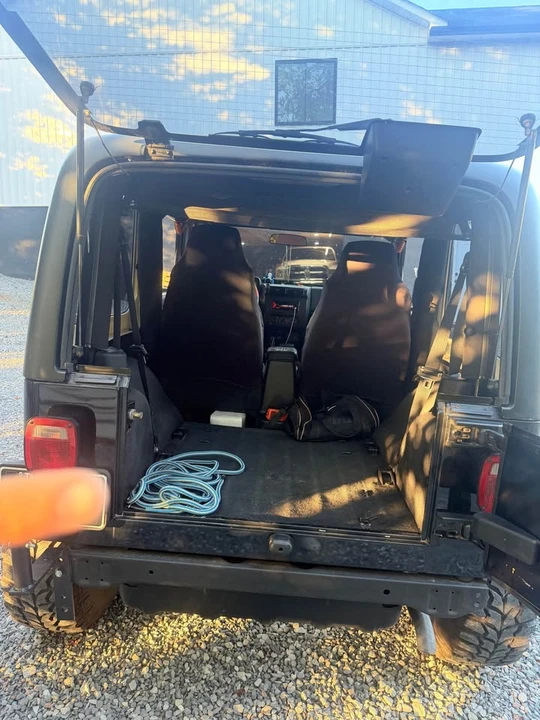 2006 Jeep TJ Wrangler - Image 7 of 8