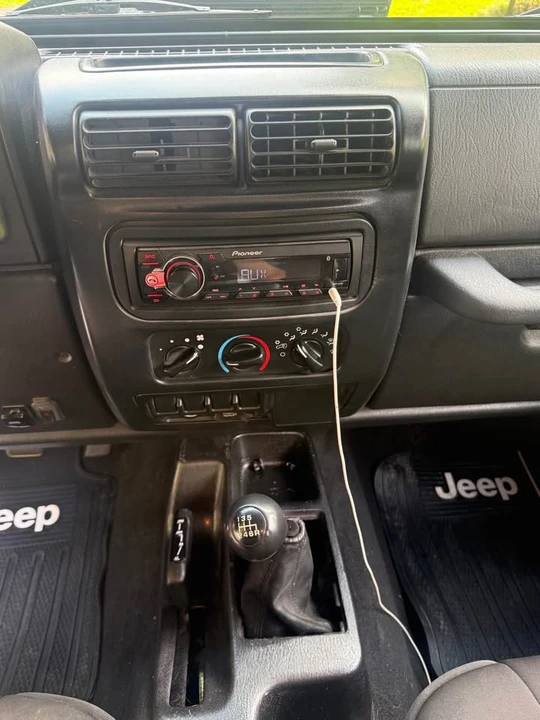 2006 Jeep TJ Wrangler - Image 12 of 18