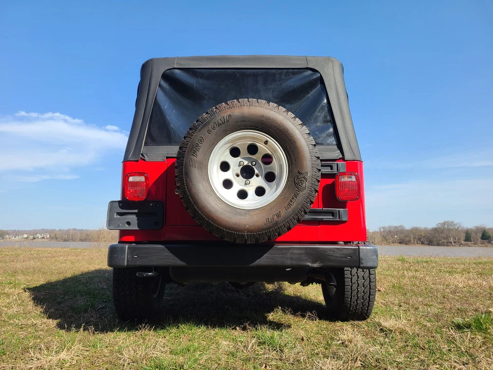 2006 Jeep TJ Wrangler - Image 10 of 31