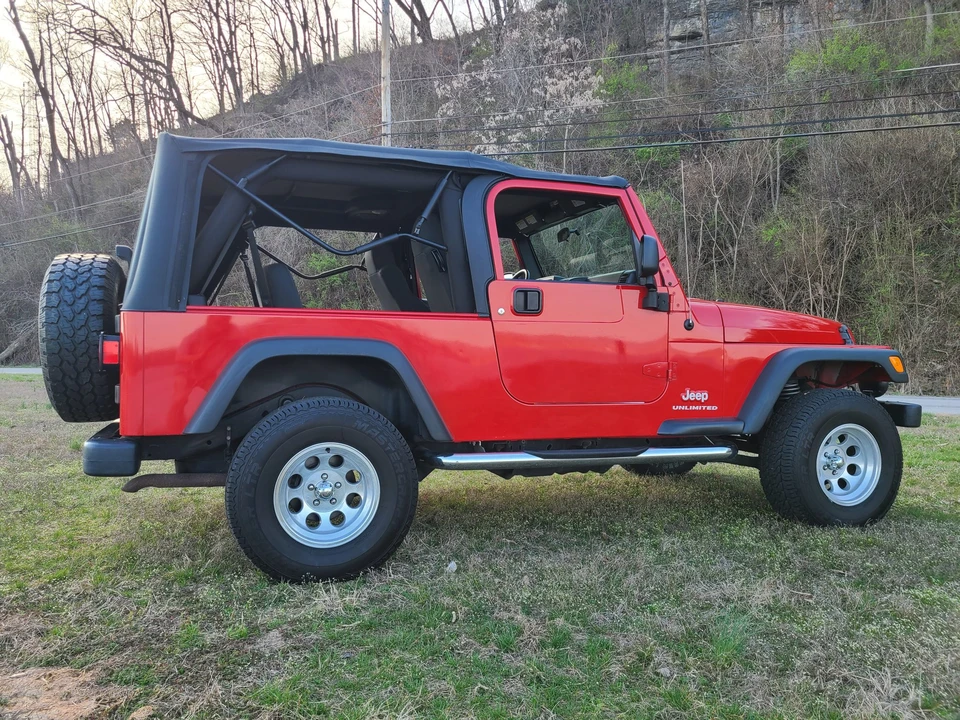 2006 Jeep TJ Wrangler - Image 16 of 31
